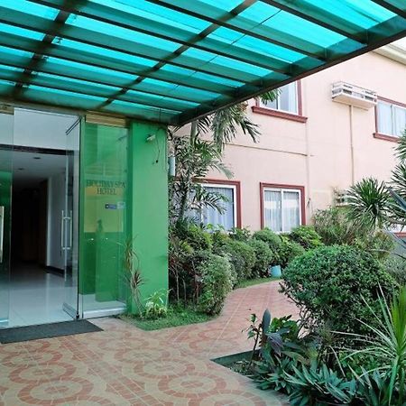 Holiday Spa Hotel Cebu Exterior photo