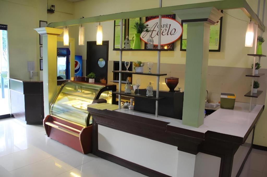 Holiday Spa Hotel Cebu Exterior photo